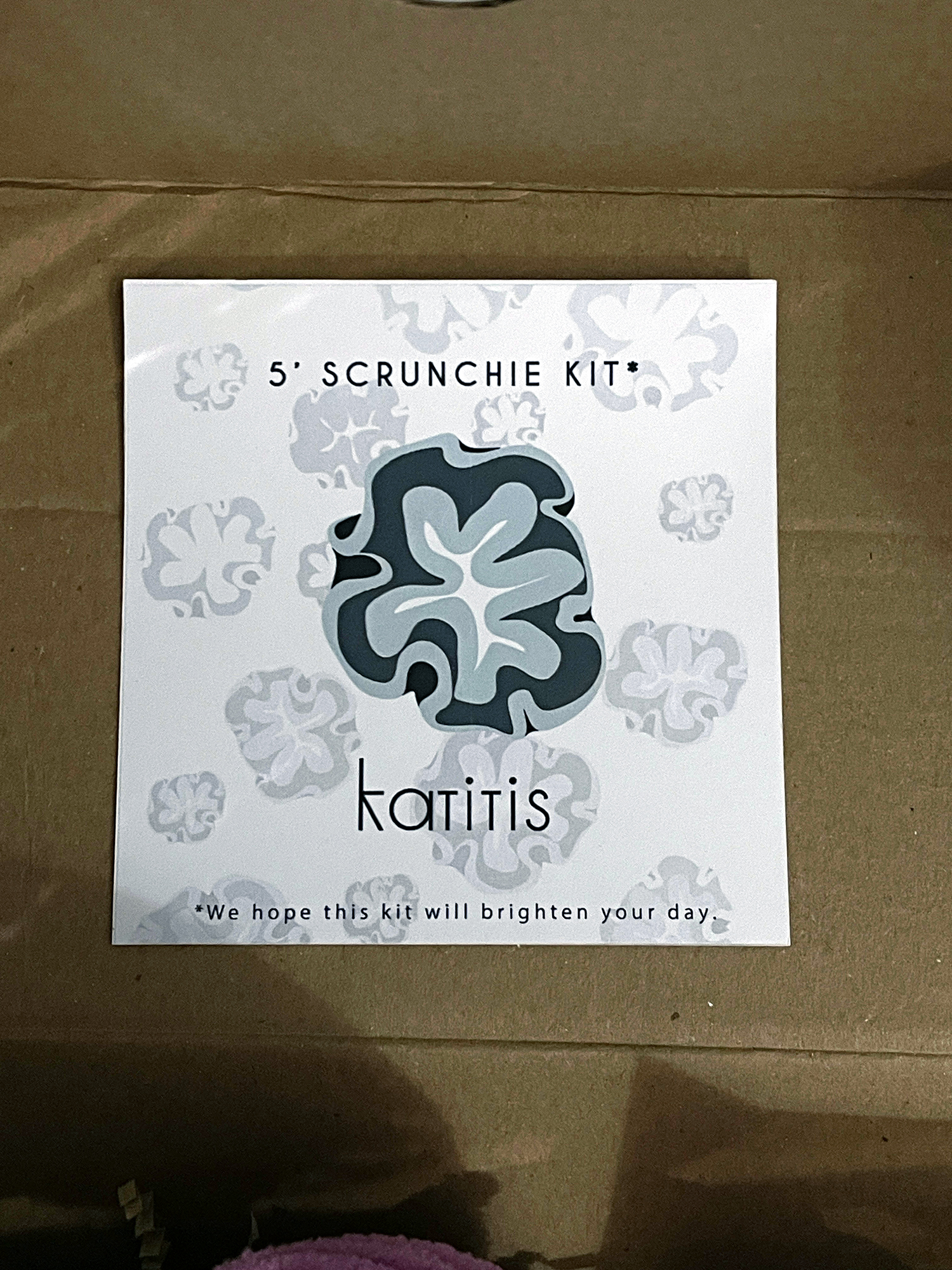 Kιτ με Scrunchie